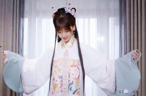 汉服网红焕儿吃瓜,揭秘娱乐圈幕后风云